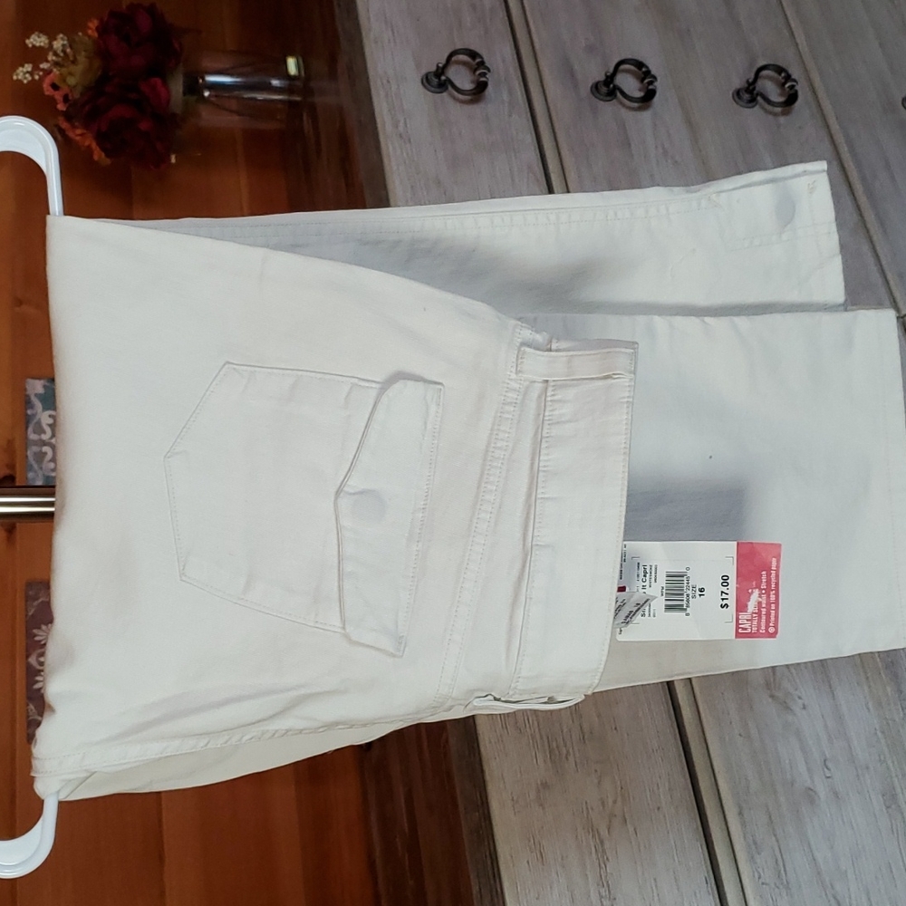 Capri - Picture 2 of 3